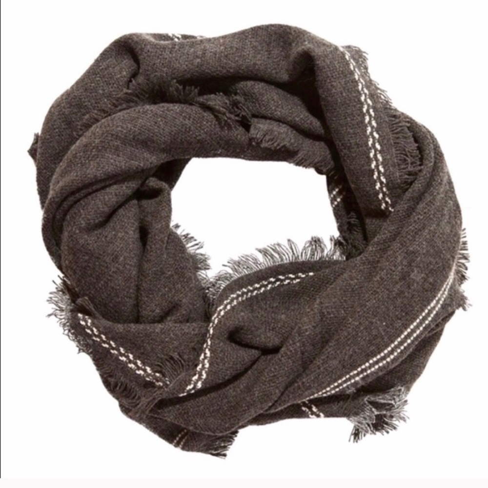 Olive & Pique blanket scarf